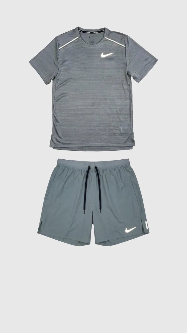 Ensemble n*ke m*ll*r gris