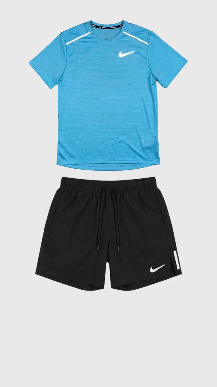 Ensemble running bleu and black